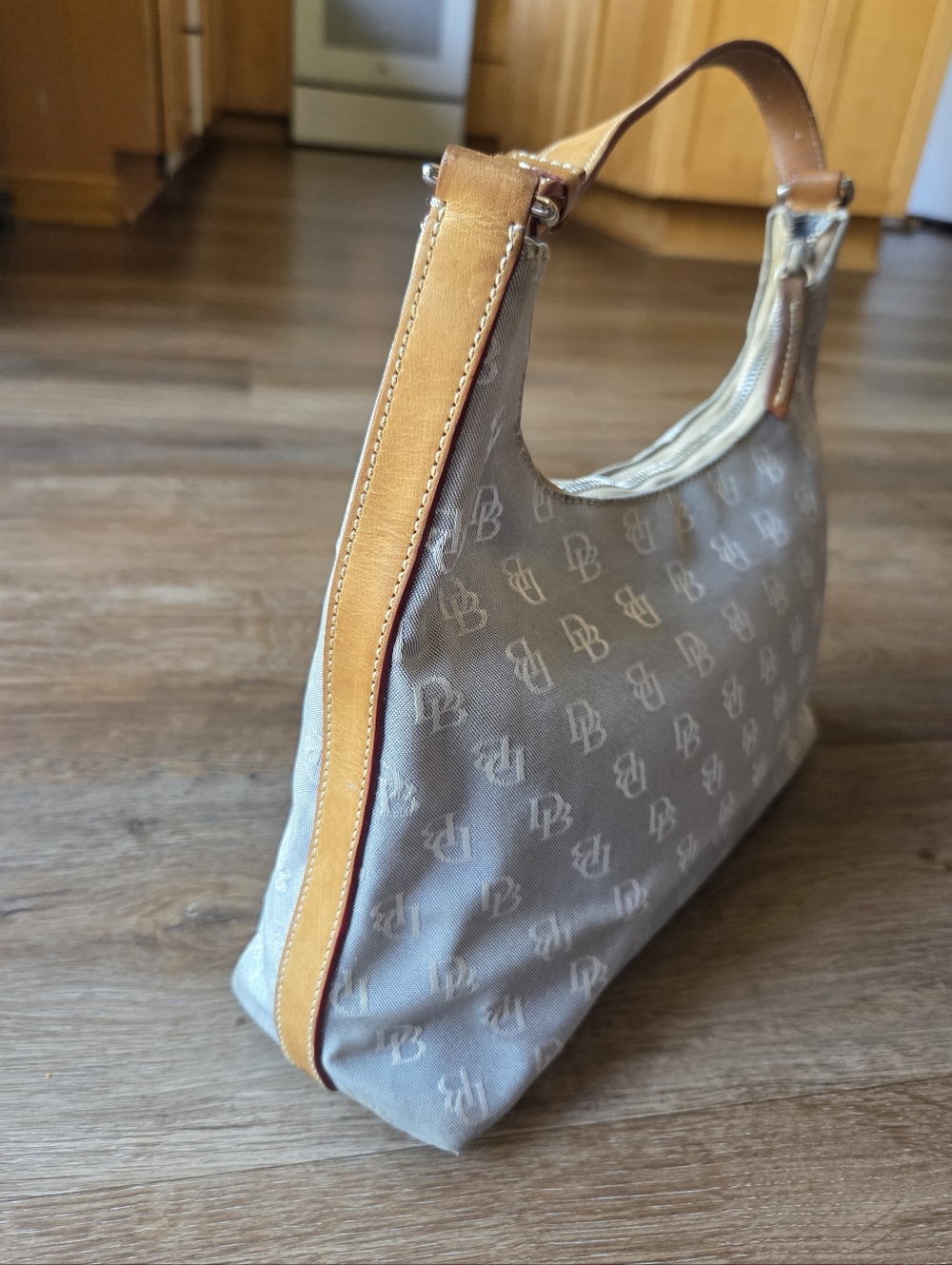 Vintage Y2K Dooney & Bourke Small Hobo Shoulder Bag Monogram Jacquard Purse - Picture 5 of 15